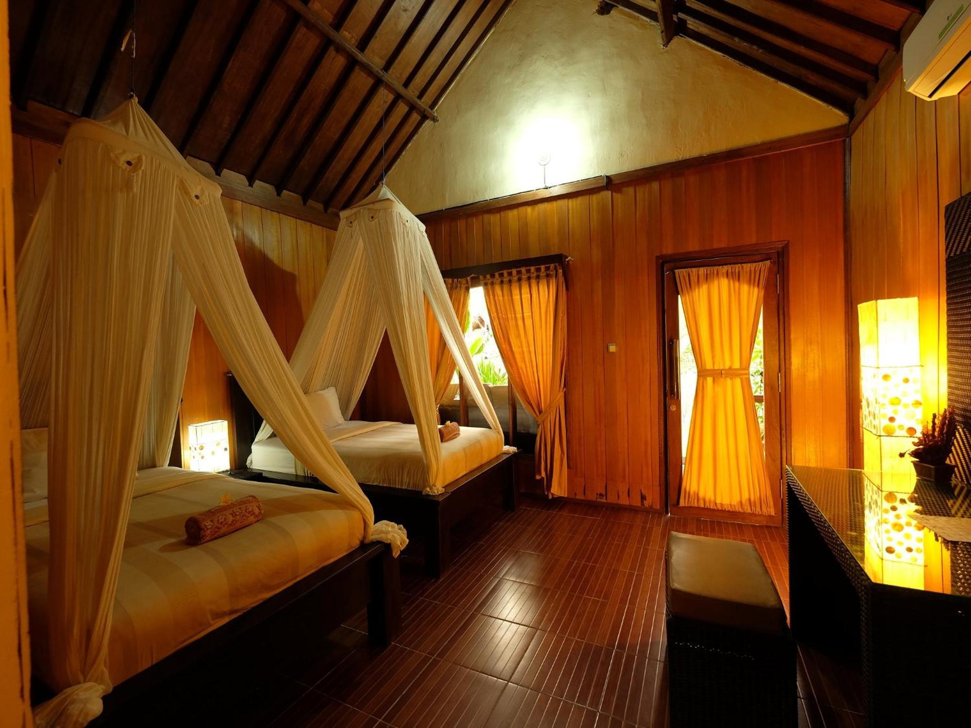 Salim Beach Resort Gili Air Bagian luar foto